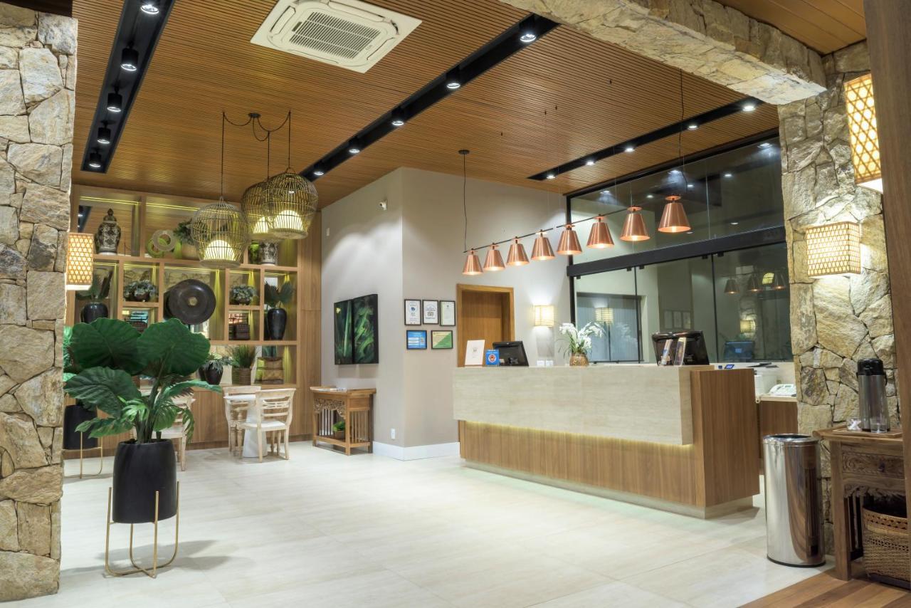 Praia Hotel Imbituba エクステリア 写真